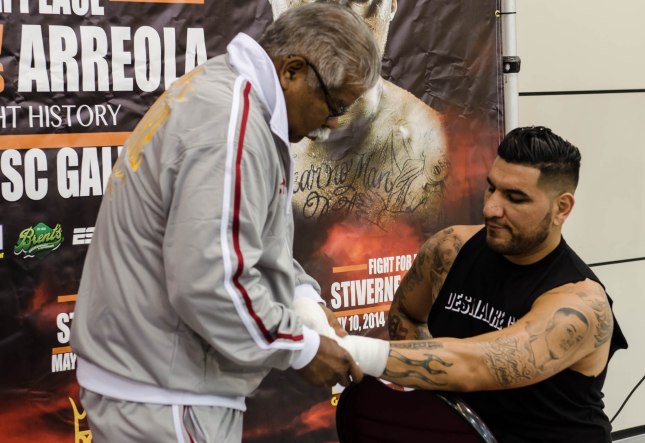 Arreola Press Workout  2014 (2 of 13)